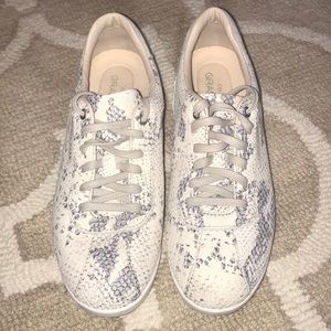 NWOT Cole Haan GrandPro Sneaker